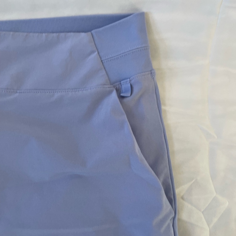 ATHLETA BROOKLYN WOMEN’S SHORTS Size 20 Periwinkle - Picture 3 of 5